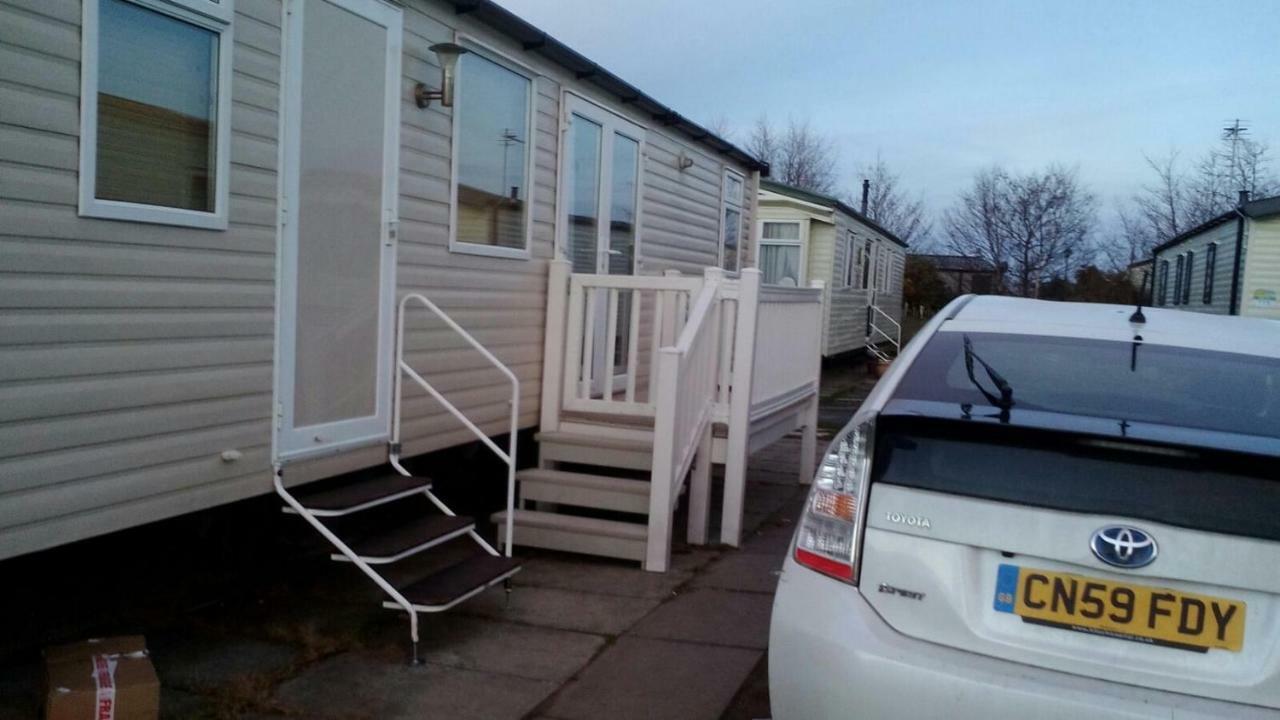 Presthaven Sands Holiday Park 3 And 2 Bed Caravans Prestatyn Bagian luar foto