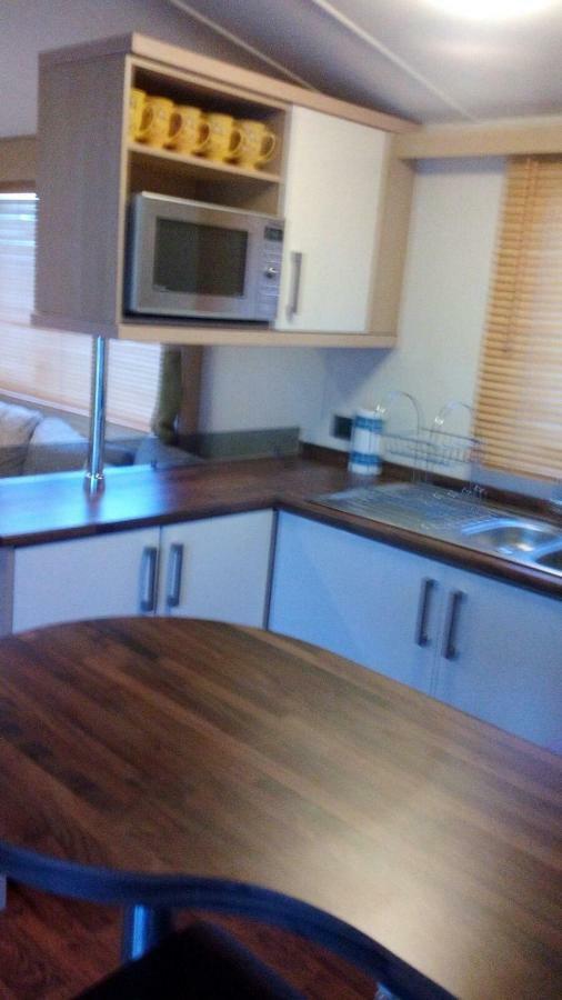 Presthaven Sands Holiday Park 3 And 2 Bed Caravans Prestatyn Bagian luar foto